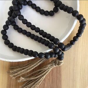 🤍 nwot | rustic wooden bead and twine tassel garland